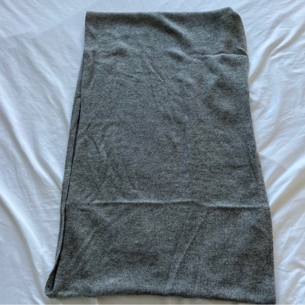 LIGHT GREY SCARF - Picture 2 of 2